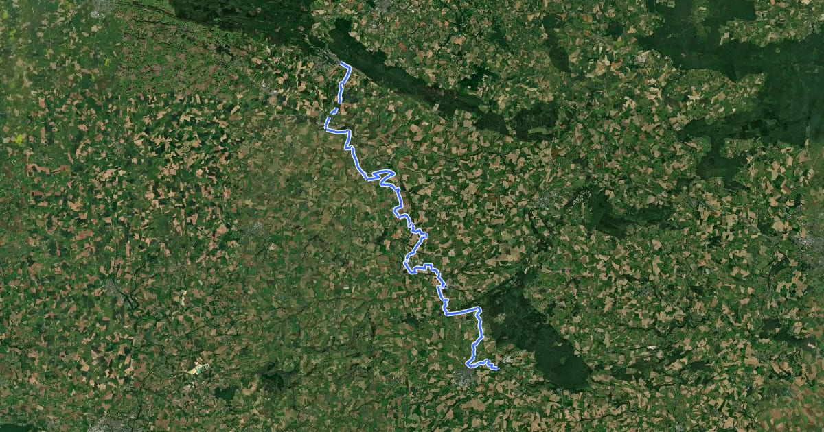 Маршрут Des Perles à la Forêt de Bagnoles-de-L’Orne (par Couterne) - Liaison n°2b - Base VTT FFCT des Perles на спутниковом снимке