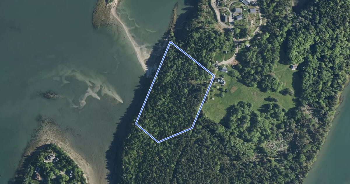 Маршрут Dipper Cove Path на спутниковом снимке