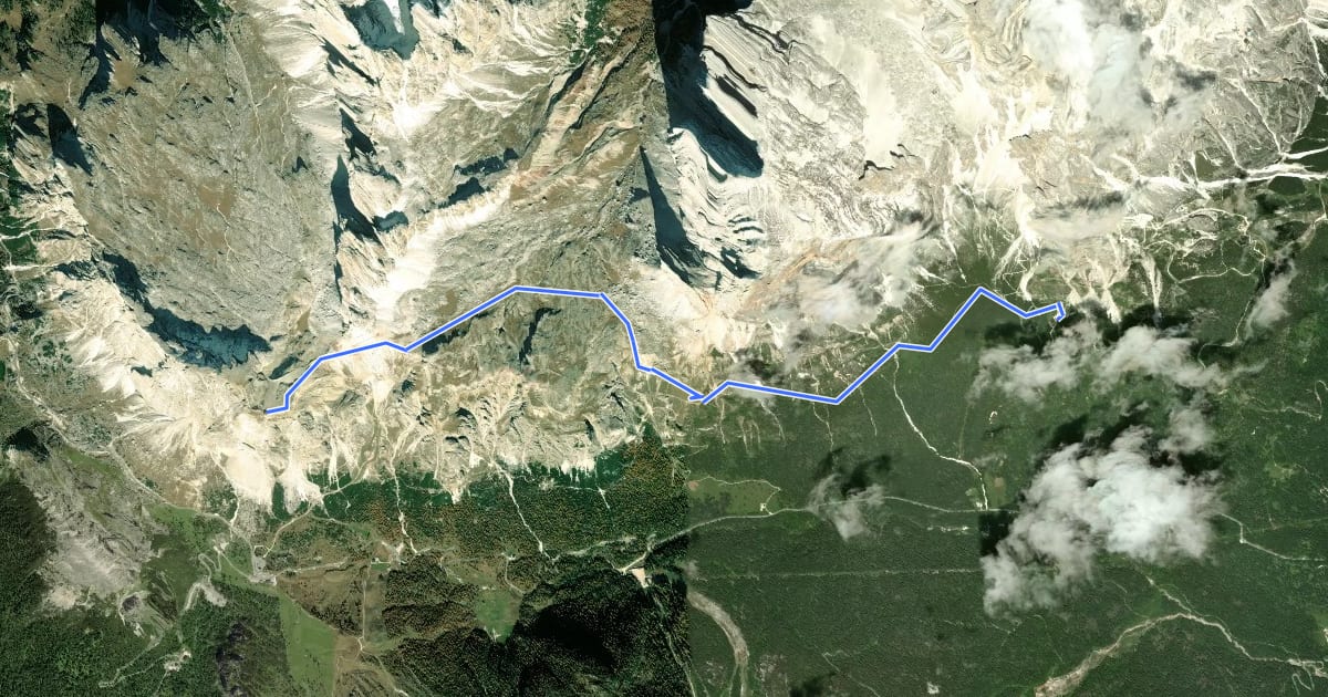 Маршрут Dolomites World Heritage Geotrail 44 на спутниковом снимке