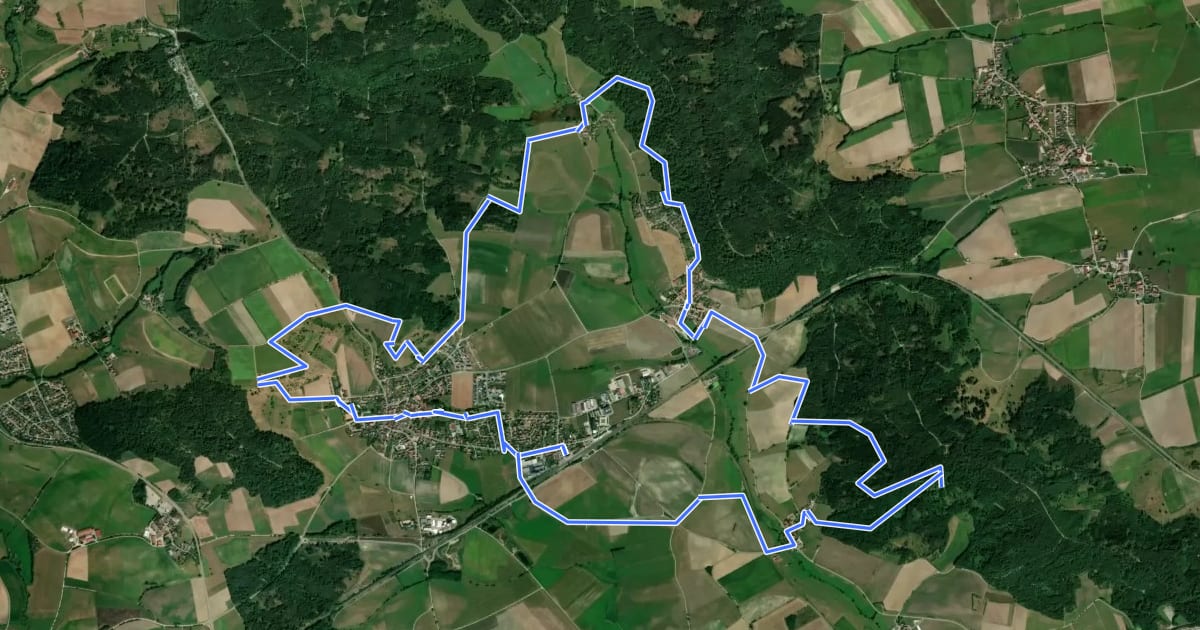 Маршрут Dombühler Naturerlebnisweg (blau) на спутниковом снимке