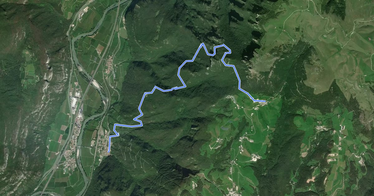 Маршрут Dorsale Alta della Lessinia - 4° tratto - Sentiero di Rocca Pia на спутниковом снимке