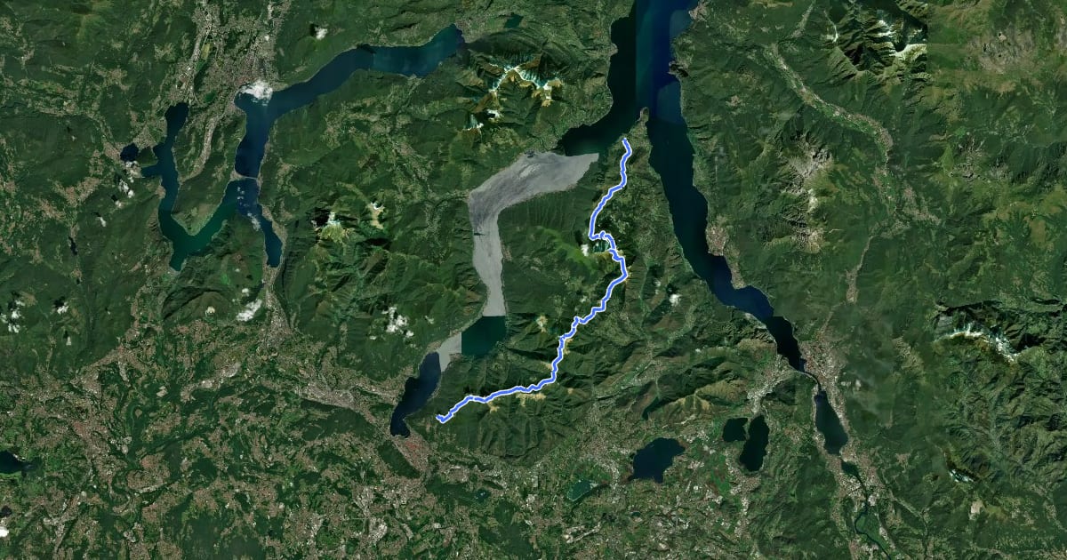 Маршрут Dorsale del Triangolo Lariano mtb на спутниковом снимке