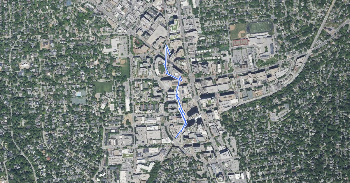 Маршрут Downtown Bethesda Pedestrian Throughway на спутниковом снимке