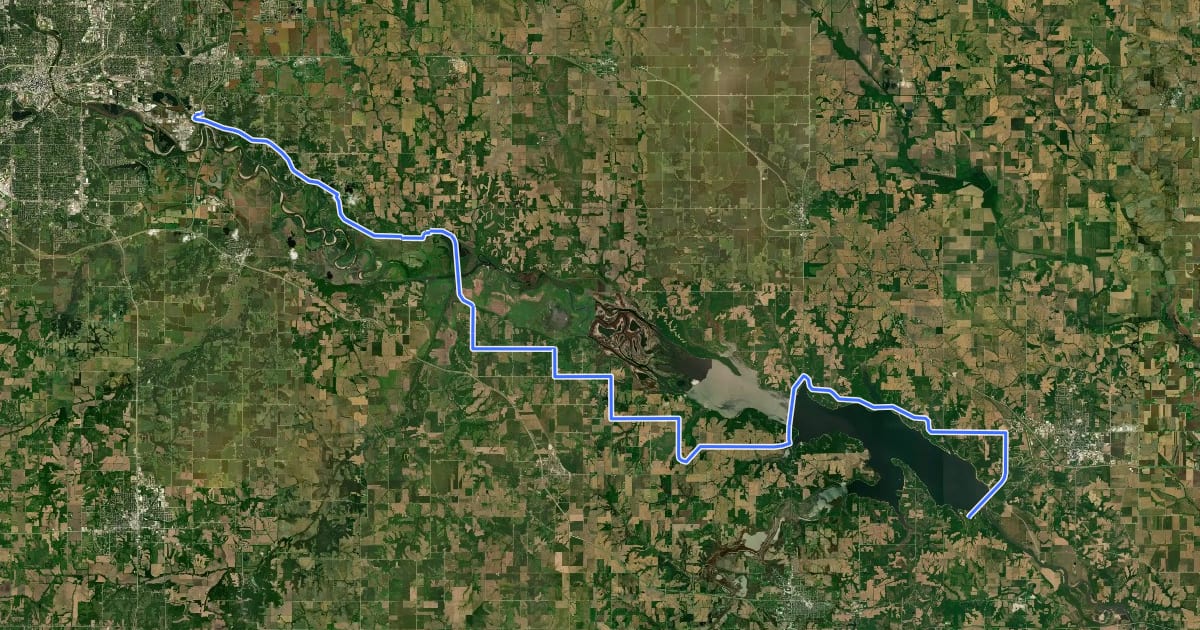 Маршрут Dragoon Trail - Des Moines to Lake Red Rock на спутниковом снимке