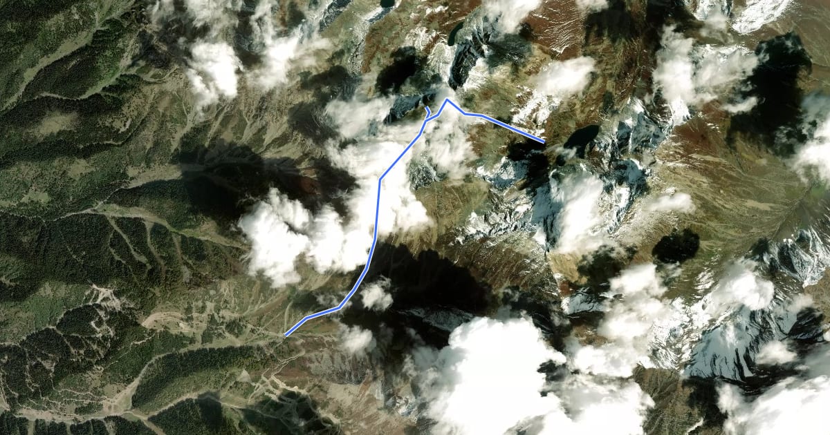 Маршрут Drinyansar pass на спутниковом снимке