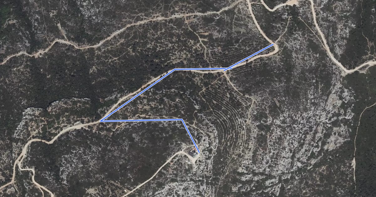 Маршрут Du poteau GB-39 au Mont du Marseillais на спутниковом снимке