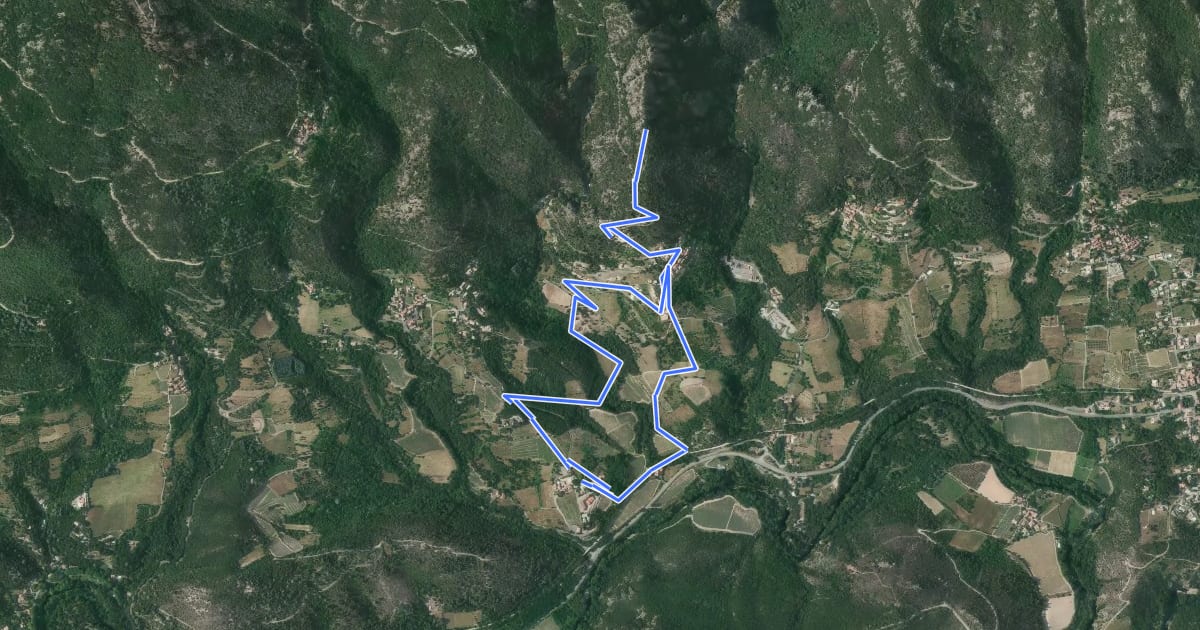 Маршрут Du Prieuré au Castellas d’Olargues le Vieux на спутниковом снимке