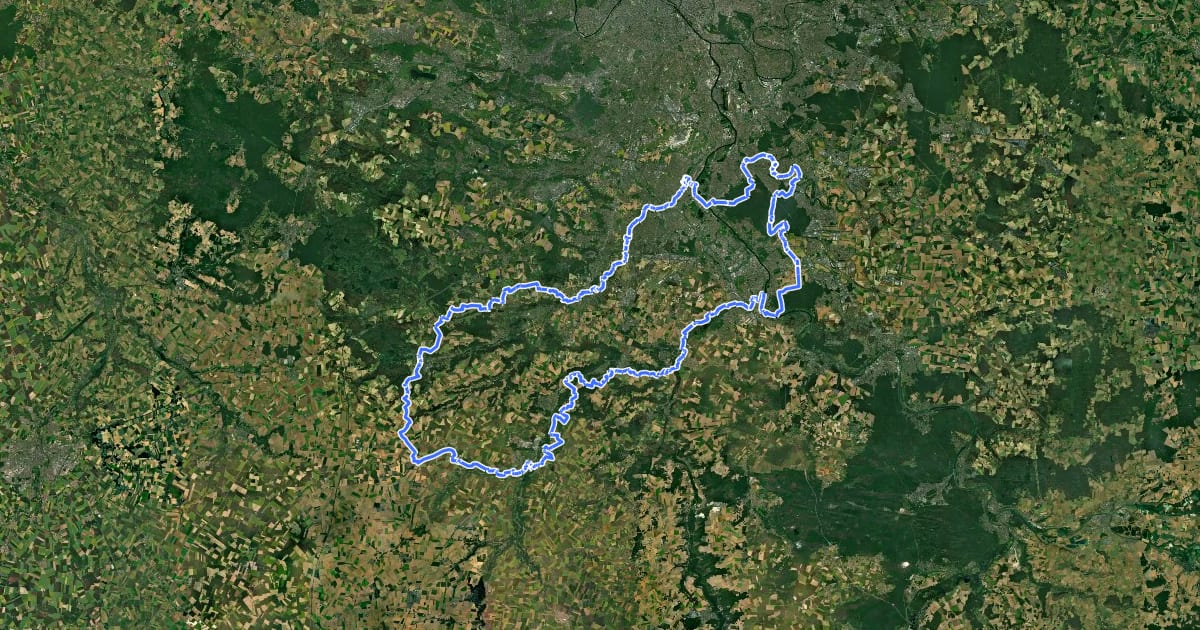 Маршрут Du Val d'Yerres à l'Étampois на спутниковом снимке