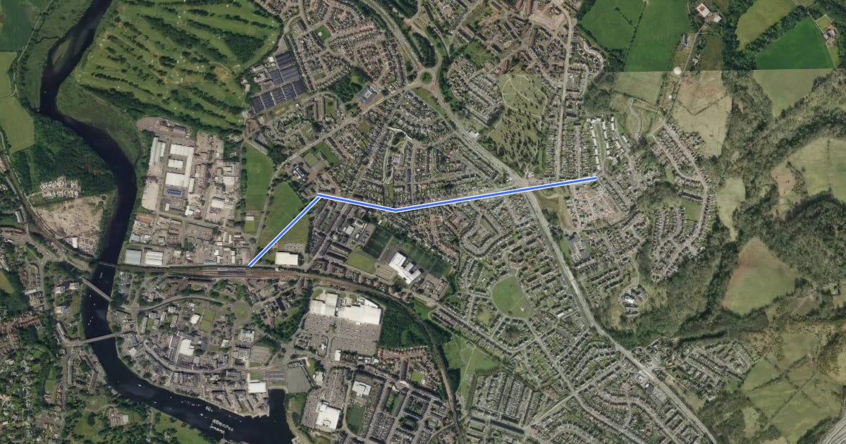Маршрут Dumbarton Central to Council Offices Cycle Route на спутниковом снимке