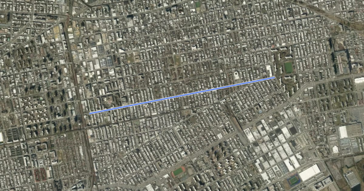 Маршрут Dumont Avenue на спутниковом снимке