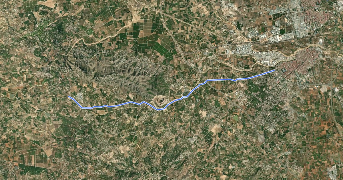Маршрут E-2 Torrent - Barri Sant Gregori - Càmping La Piràmide на спутниковом снимке