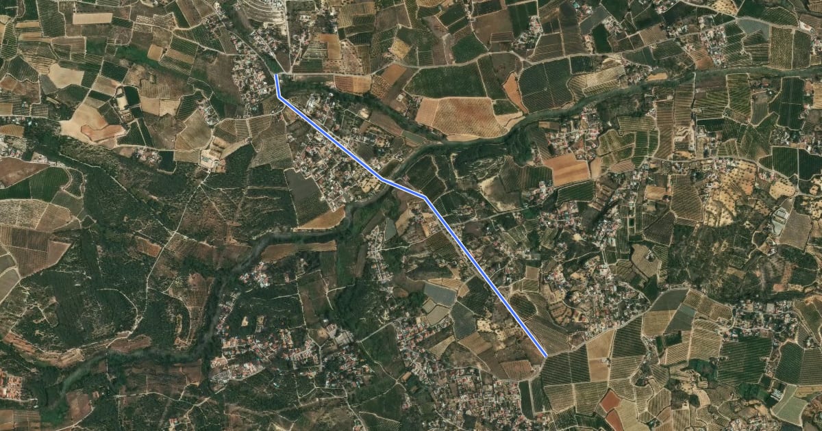 Маршрут e11 Enllaç E2 amb E3 per urbanització Mas de Pavia на спутниковом снимке