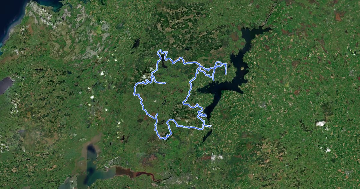 Маршрут East Clare Way на спутниковом снимке