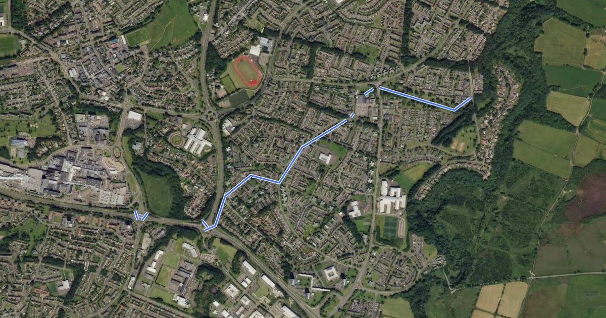 Маршрут East Kilbride Cycle Network Route 2 на спутниковом снимке