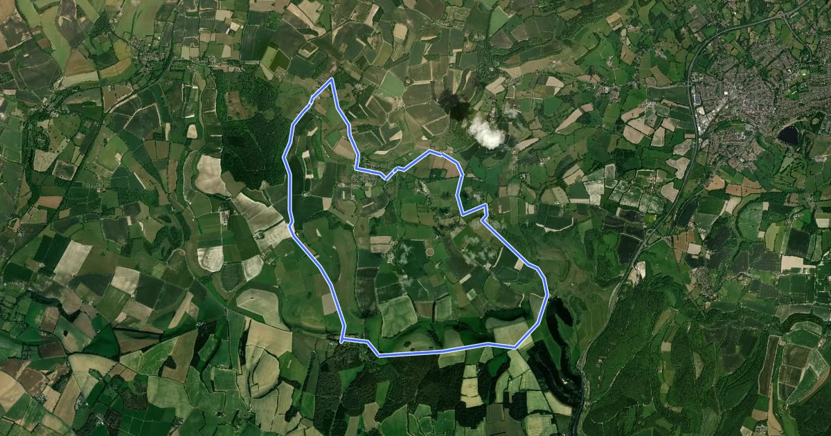 Маршрут East Meon Off Road Cycle Trail на спутниковом снимке