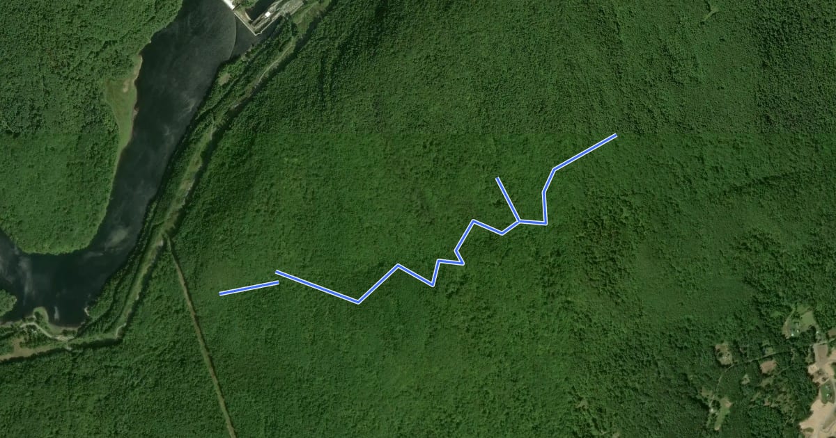 Маршрут Eastern Ridge Trail на спутниковом снимке