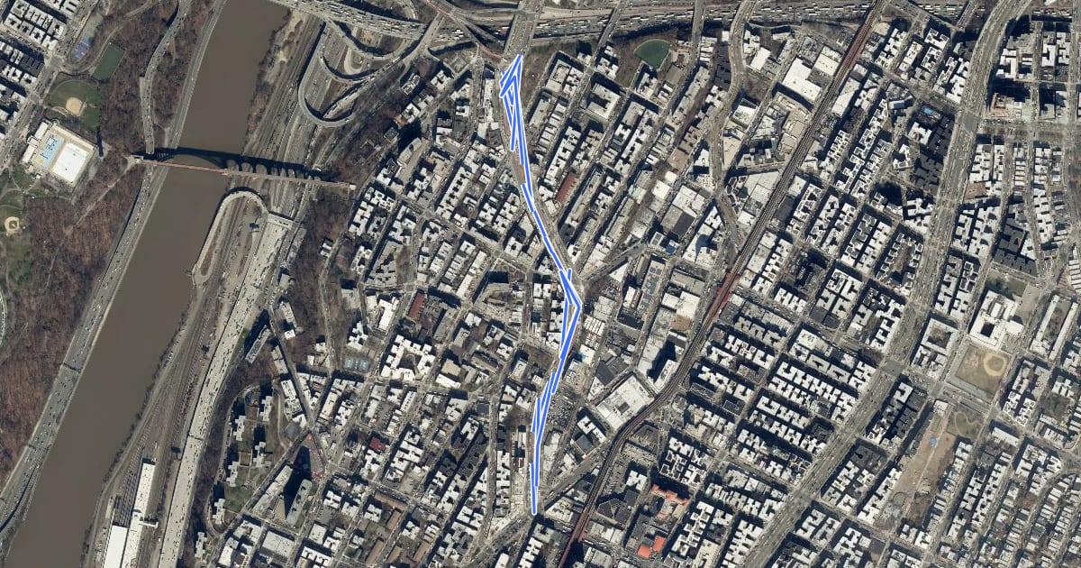 Маршрут Edward L. Grant Highway на спутниковом снимке