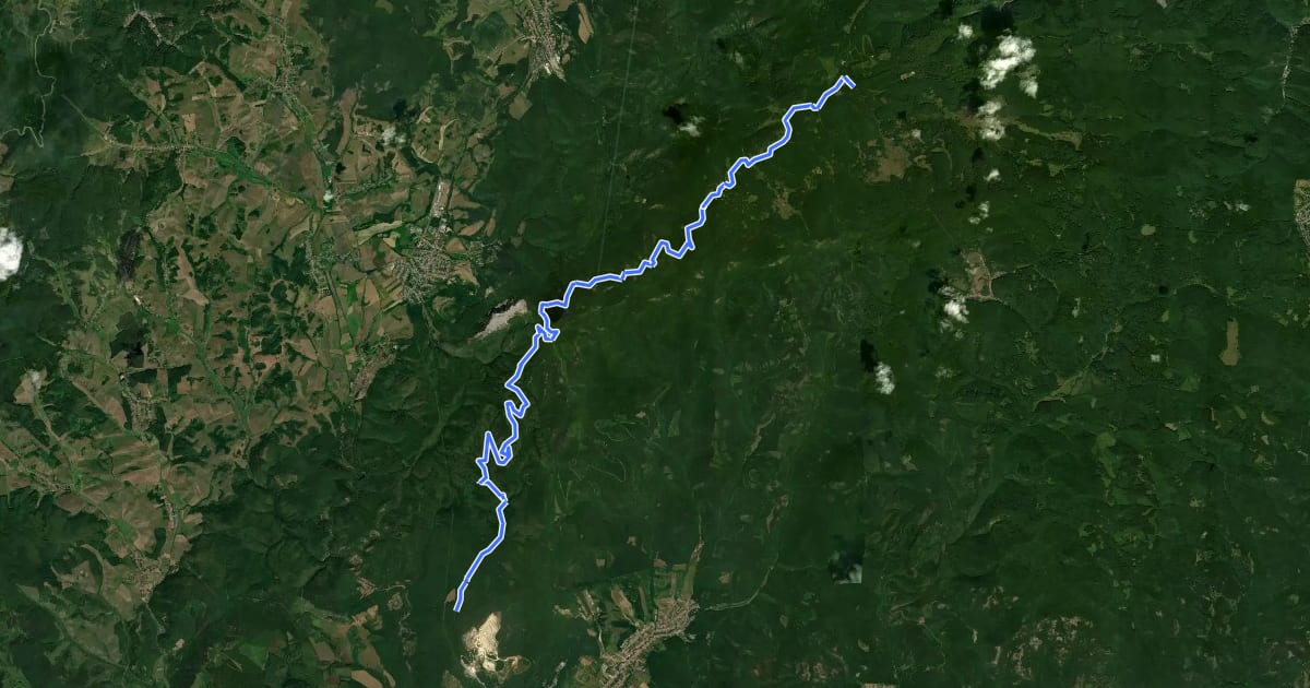 Маршрут Eger-Bánkút piros MTB на спутниковом снимке