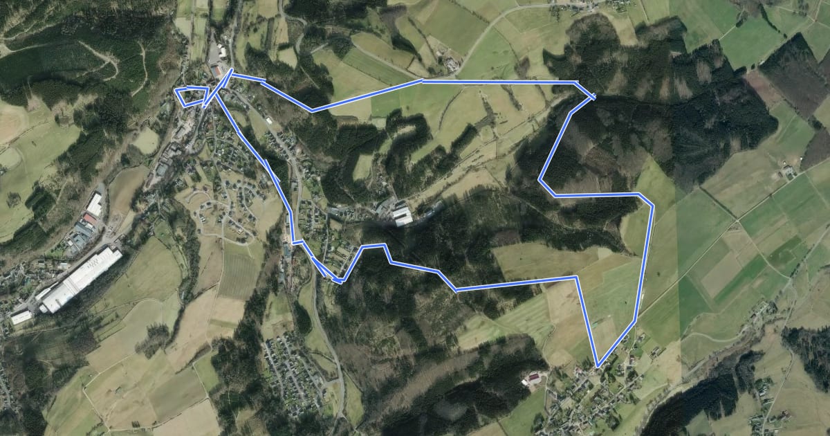 Маршрут EifelSchleife Vom Ferkelsberg zum Kuhberg на спутниковом снимке