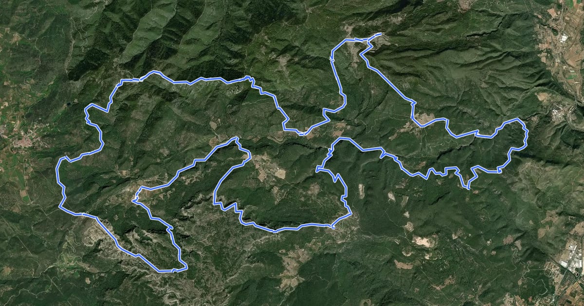 Маршрут El Brogit de la Vall на спутниковом снимке