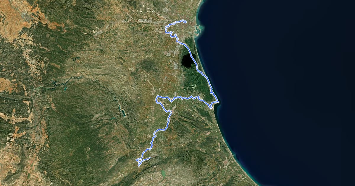 Маршрут El Camí IT5TR6 El Camí del Sud: de Dénia a Castelló de la Plana на спутниковом снимке