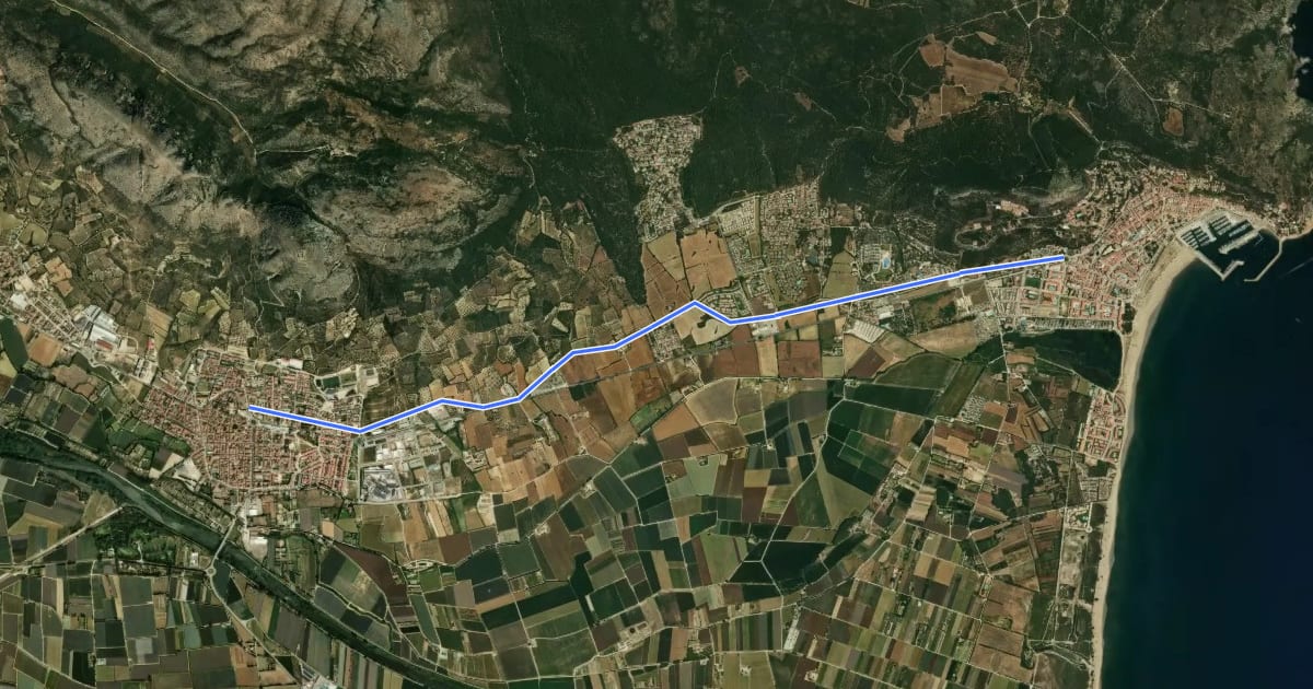 Маршрут El Montgí Illes Medes i Baix Ter на спутниковом снимке