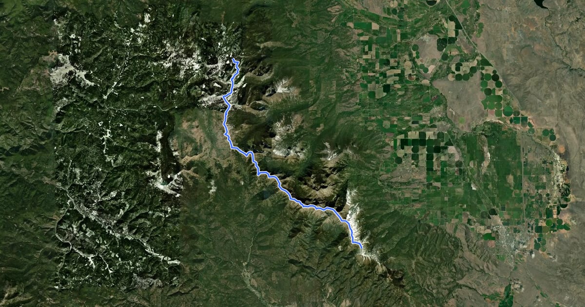 Маршрут Elkhorn Crest National Recreation Trail на спутниковом снимке