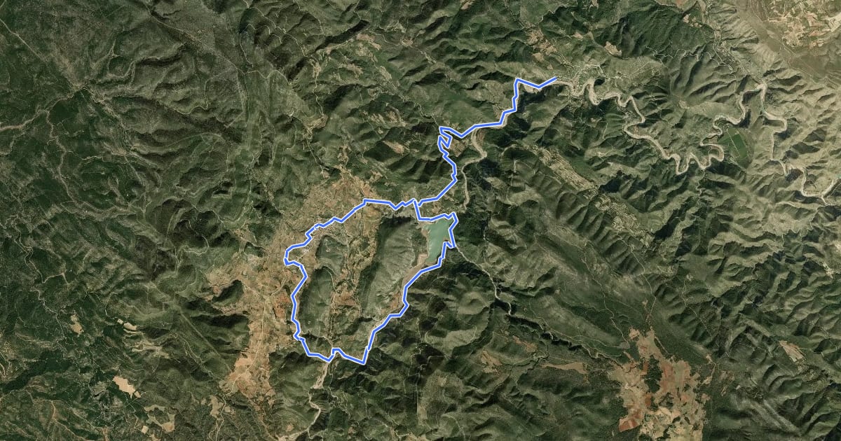 Маршрут Embalse de Buseo на спутниковом снимке