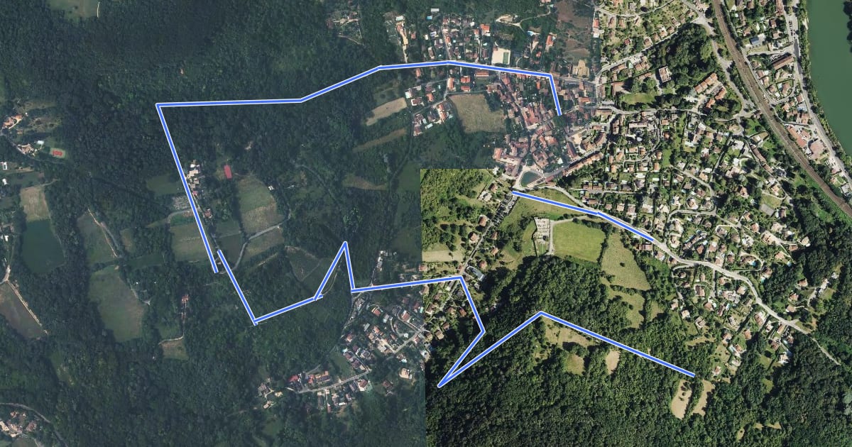 Маршрут En suivant l'Aqueduc на спутниковом снимке