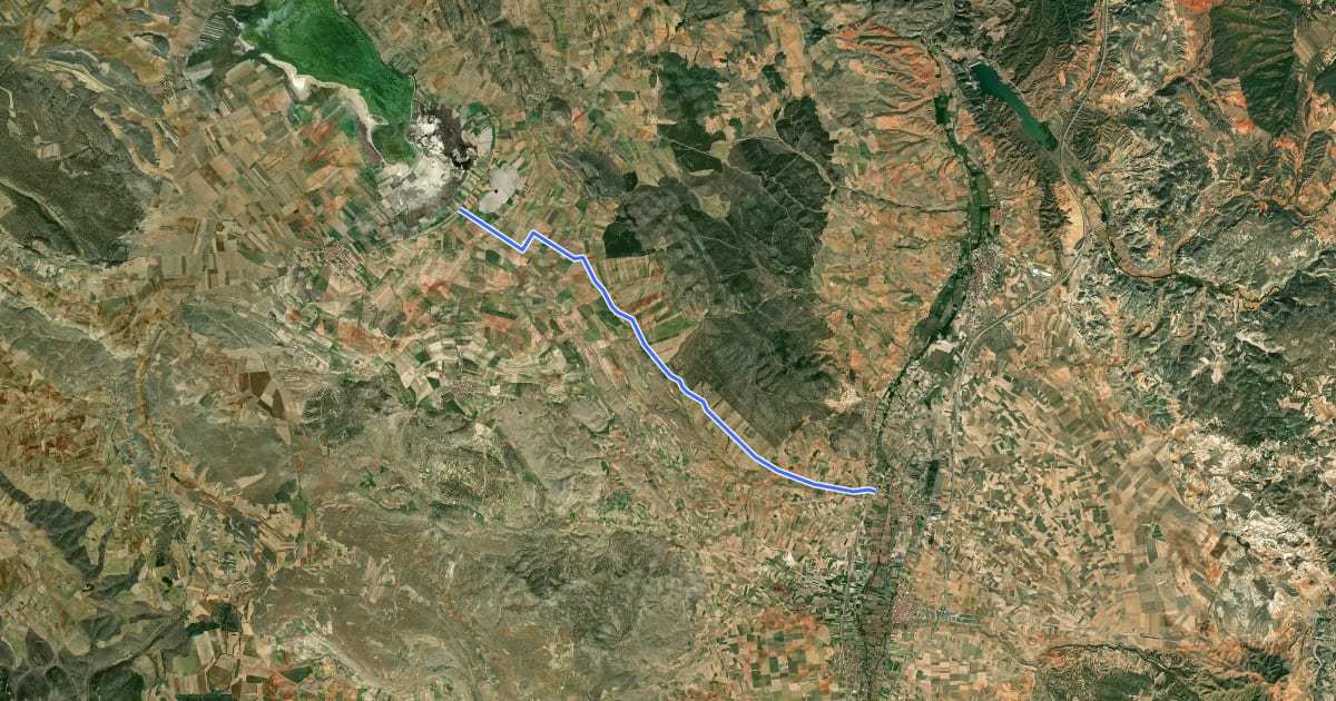 Маршрут Enlace Laguna de Gallocanta - Ruta del Río Jiloca на спутниковом снимке