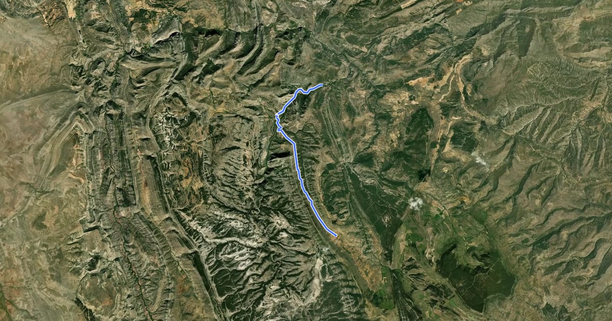 Маршрут Enlace Ruta 1 - Pitarque - Ruta 9 на спутниковом снимке