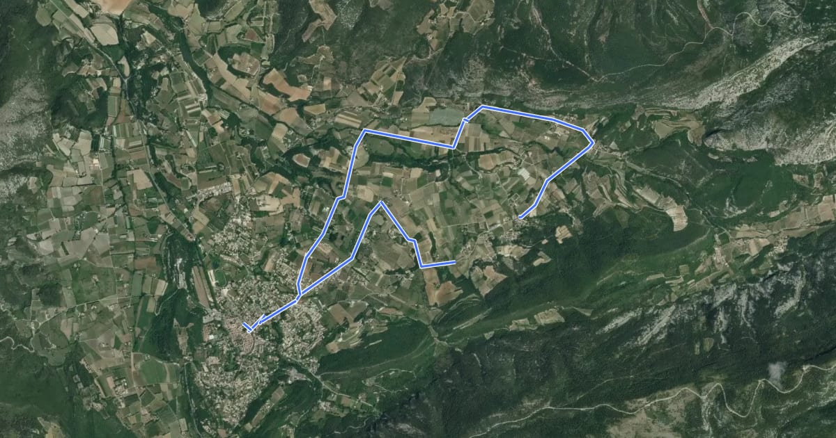 Маршрут Entre Chapelles et Vergers на спутниковом снимке