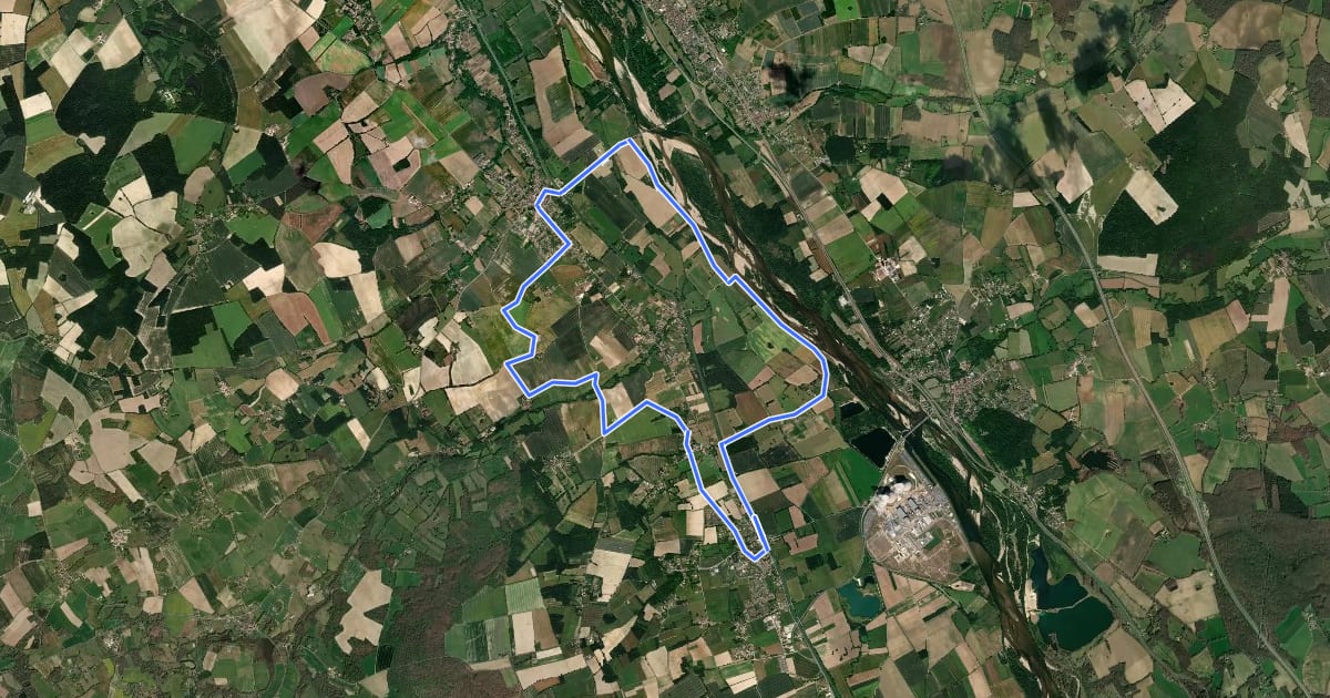 Маршрут Entre Loire et Canal на спутниковом снимке