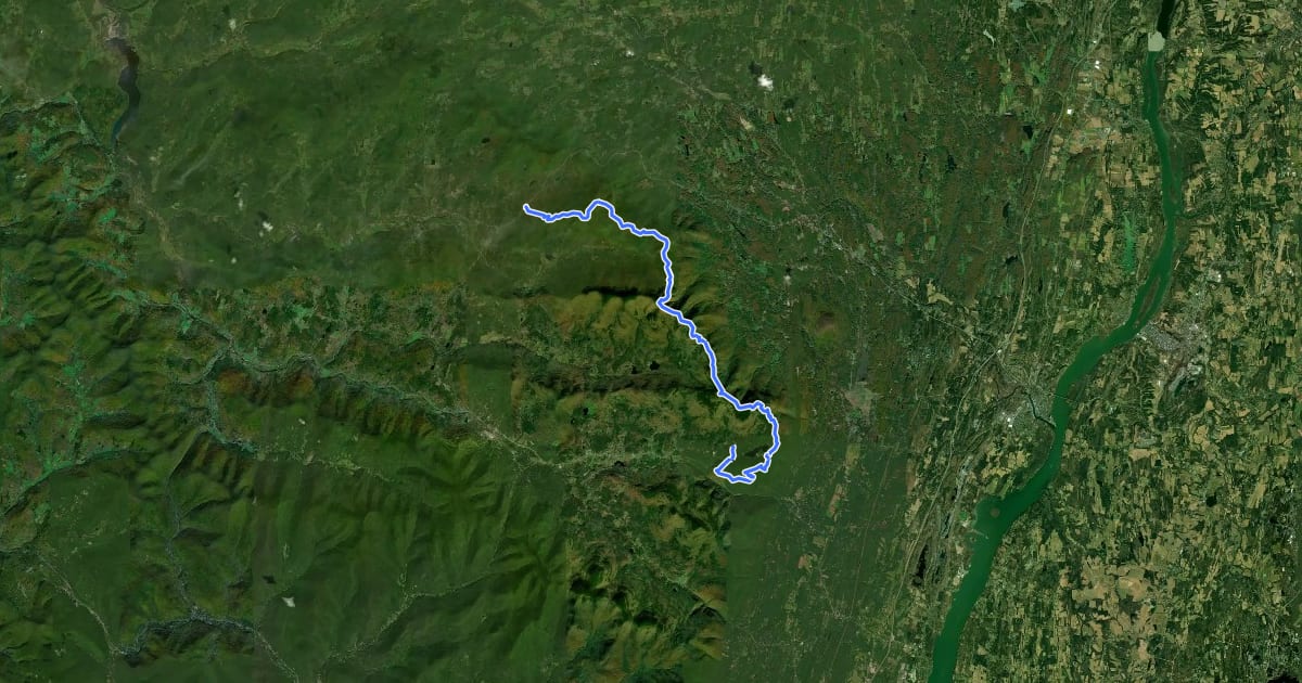 Маршрут Escarpment Trail на спутниковом снимке
