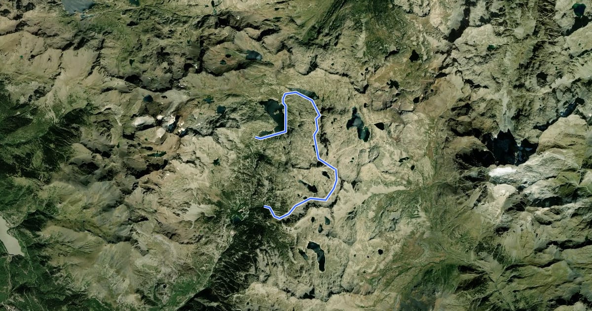 Маршрут esquí de montaña: Vuelta a los Ibones de Panticosa на спутниковом снимке