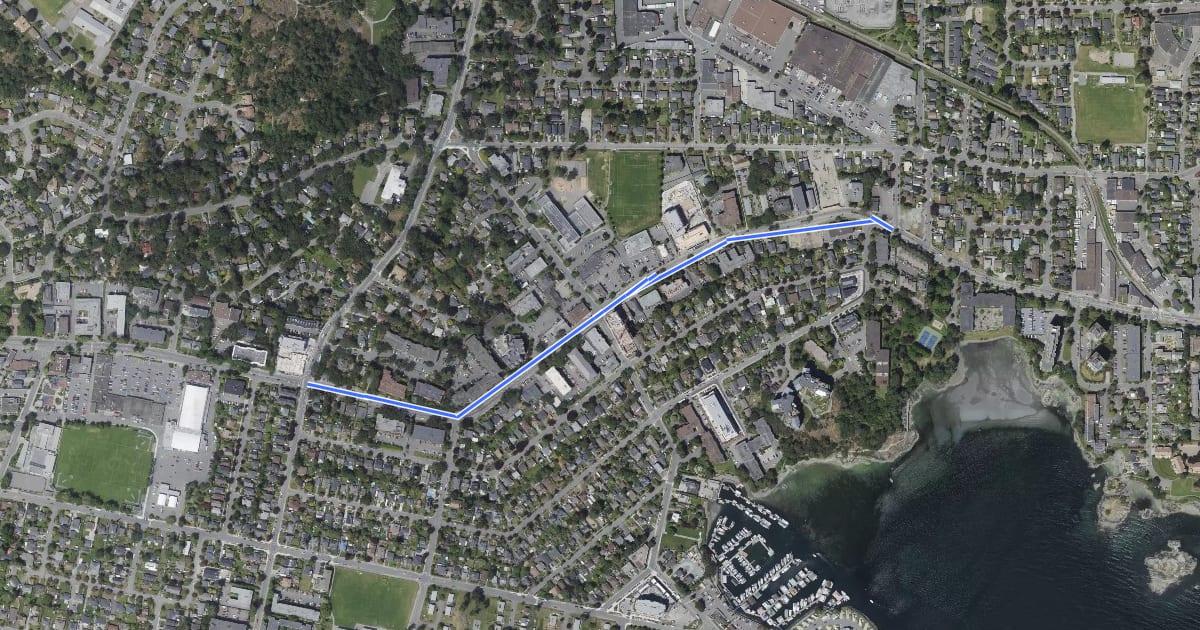 Маршрут Esquimalt Road AAA на спутниковом снимке