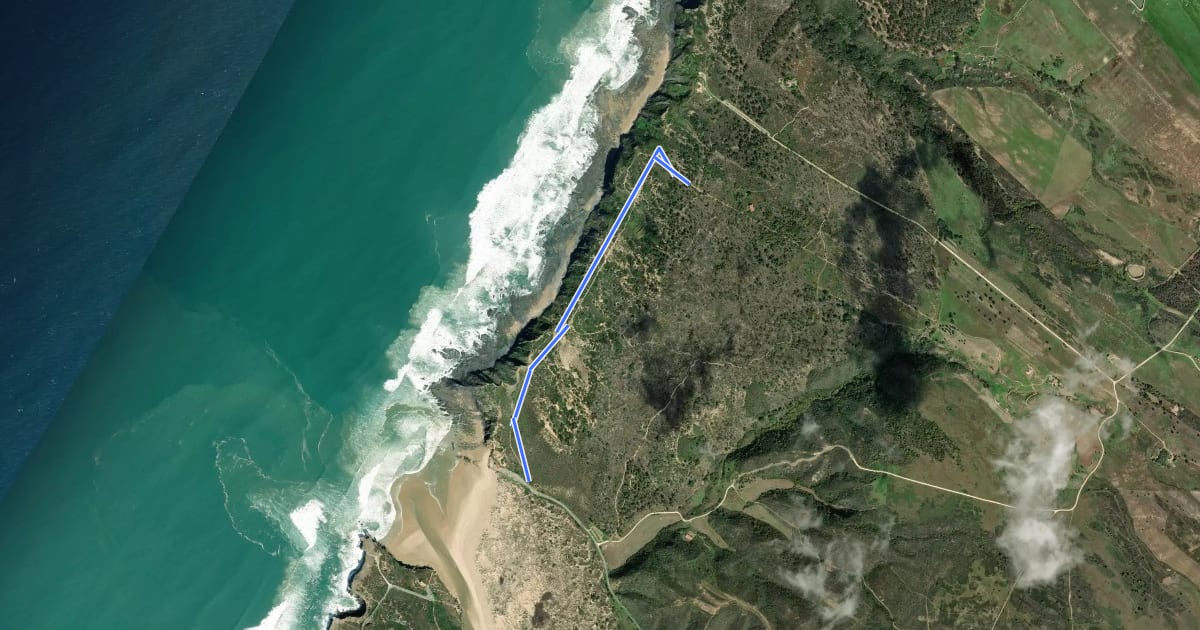 Маршрут Estação da Biodiversidade da Praia da Amoreira на спутниковом снимке
