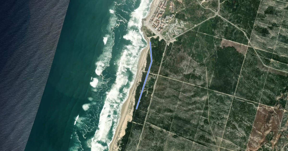 Маршрут Estação da Biodiversidade da Praia do Pedrógão на спутниковом снимке