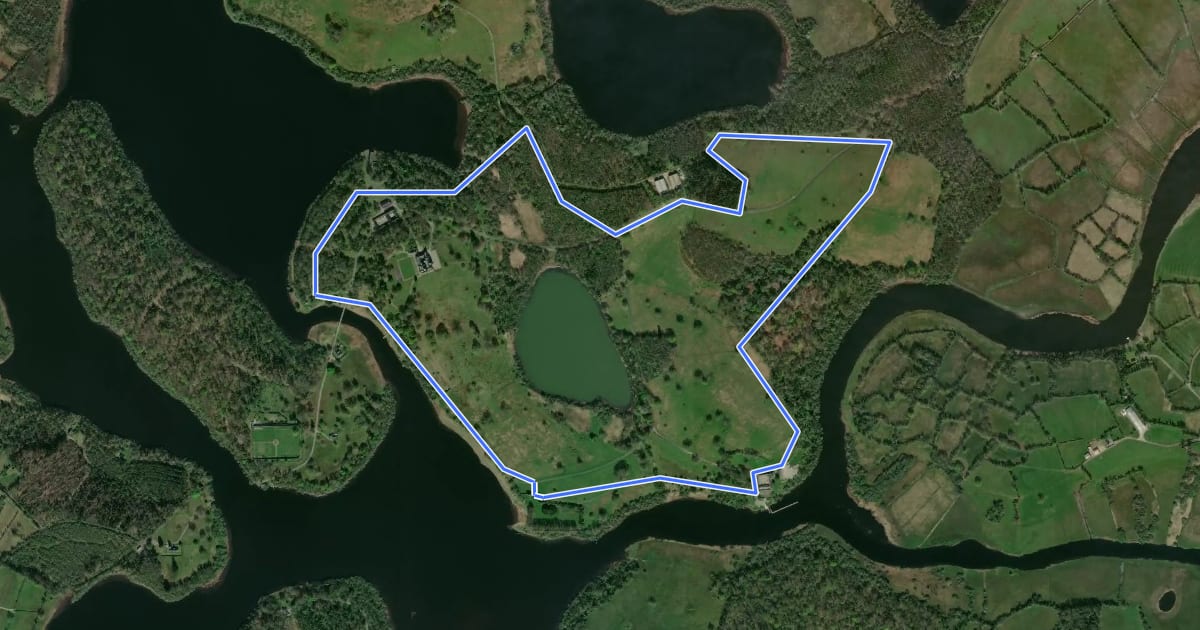 Маршрут Estate Trail, Crom на спутниковом снимке