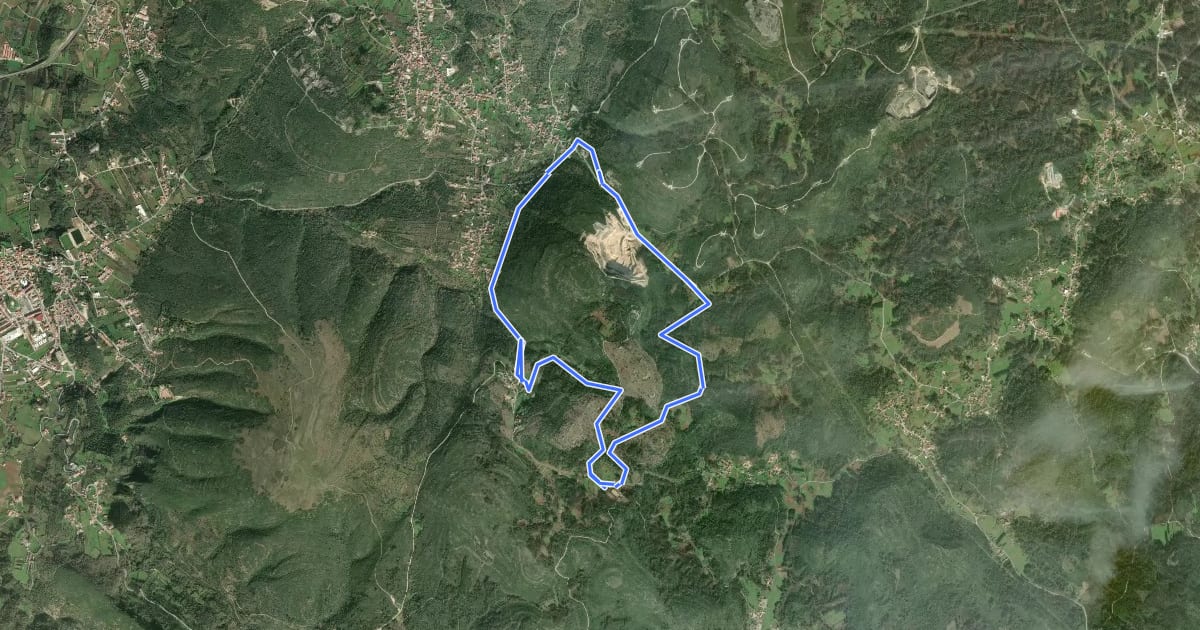 Маршрут Estrada Romana de Alqueidão da Serra на спутниковом снимке