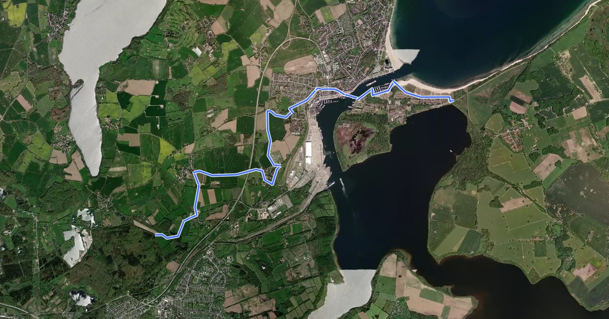 Маршрут Europäischer Fernwanderweg E9, Deutschland, Schleswig-Holstein (Lübeck) на спутниковом снимке