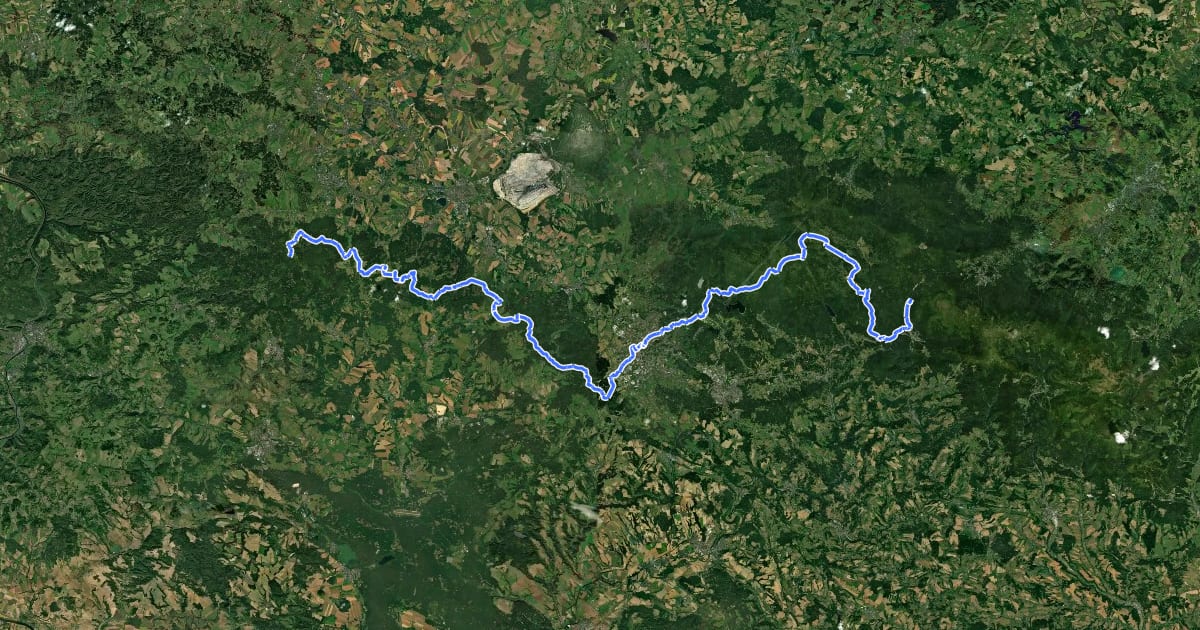 Маршрут European long distance path E3 - part Czech Republic, North East на спутниковом снимке