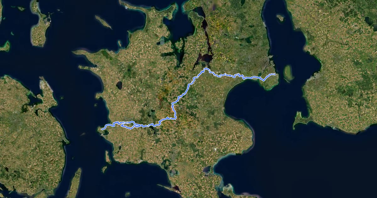 Маршрут European long distance path E6: Kastrup - Roskilde - Korsør на спутниковом снимке