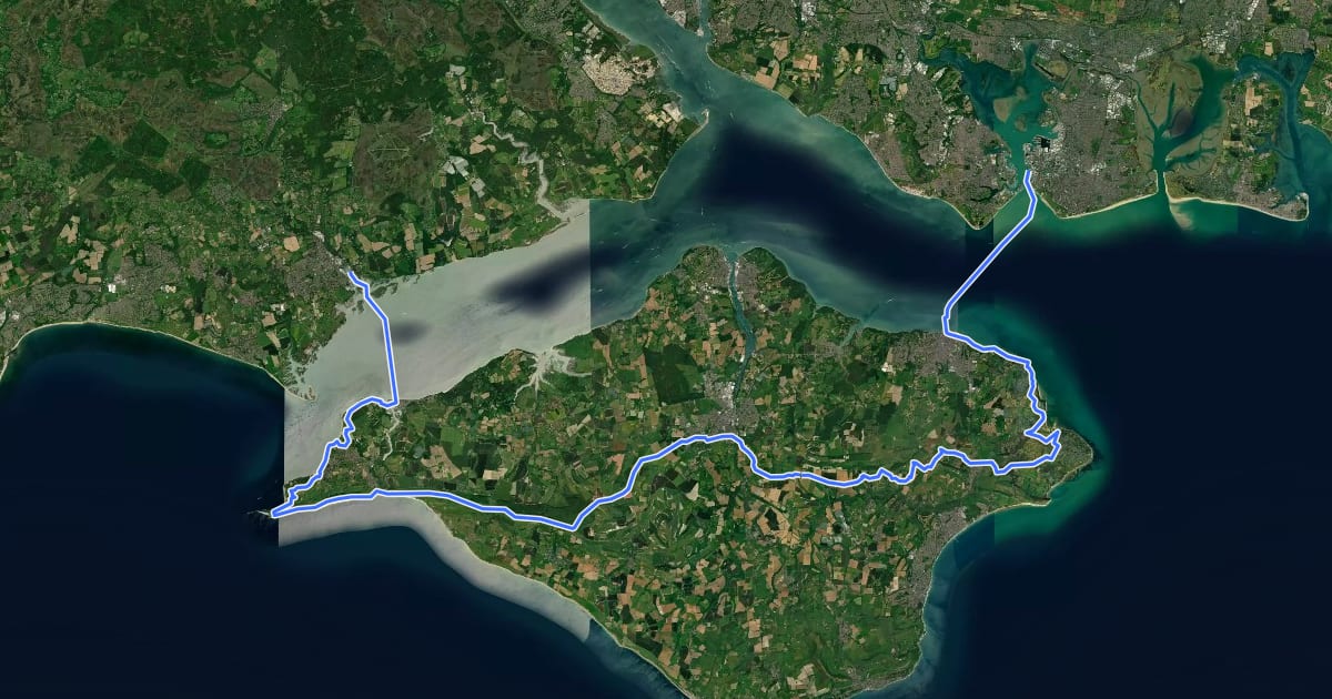 Маршрут European walking route E9, Isle of Wight alternative на спутниковом снимке