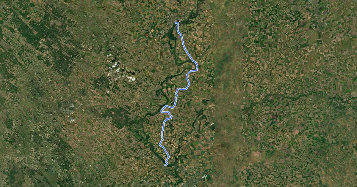 Маршрут EuroVelo 11 - Kelet-európai útvonal - Magyarországi szakasz - Szolnok–Csongrád на спутниковом снимке