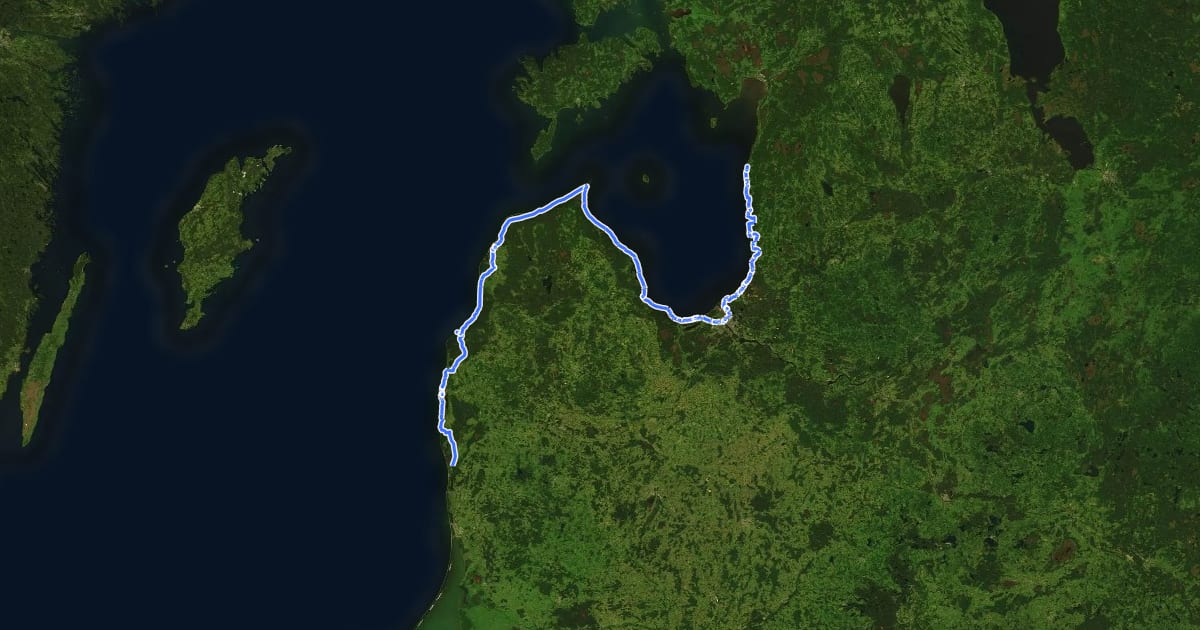 Маршрут EuroVelo 13 - Iron Curtain Trail - part Latvia на спутниковом снимке
