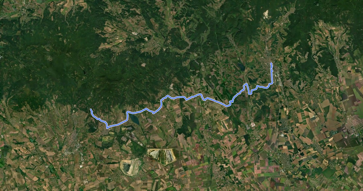 Маршрут EuroVelo 14 - Hungary – Mátrafüred–Eger на спутниковом снимке