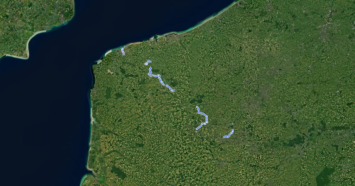 Маршрут EuroVelo 5 - Via Romea Francigena - partie France 1 - En projet на спутниковом снимке