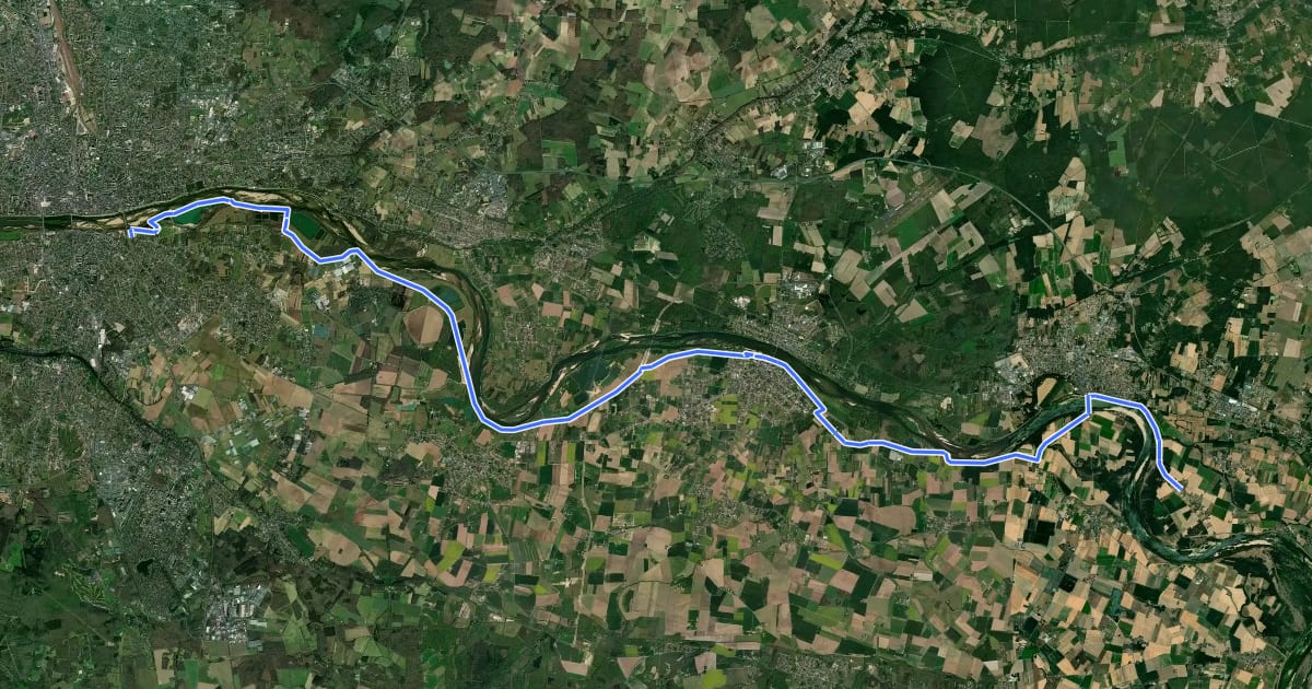 Маршрут EV3 France 22, Germigny-des-Prés - Orléans на спутниковом снимке