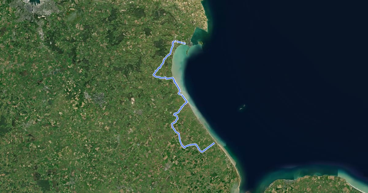Маршрут EV4 France, Saint-Vaast-la-Hougue - Utah Beach на спутниковом снимке